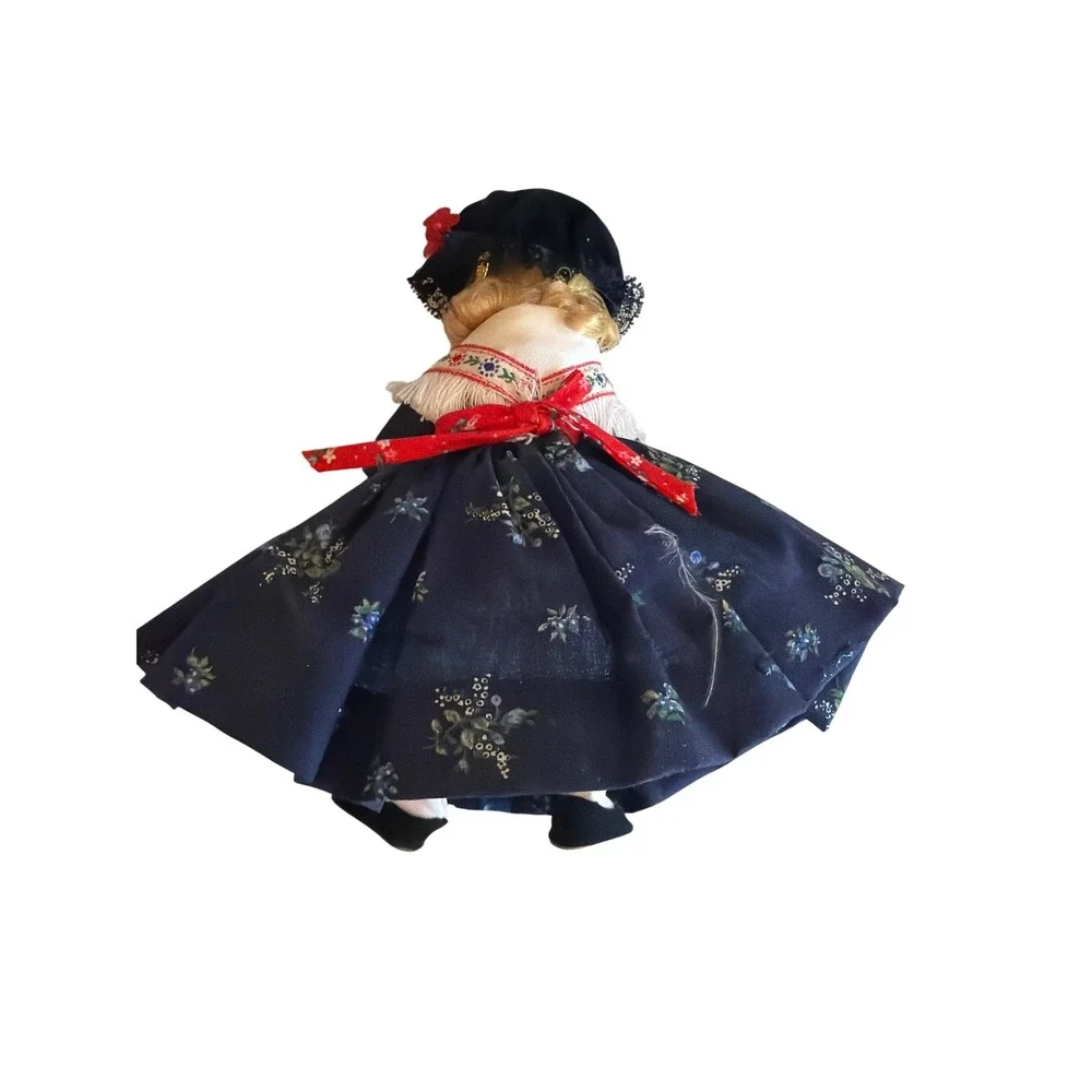 Madame Alexander vintage madame